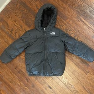 The North Face 5T Black Puffer Down Coat